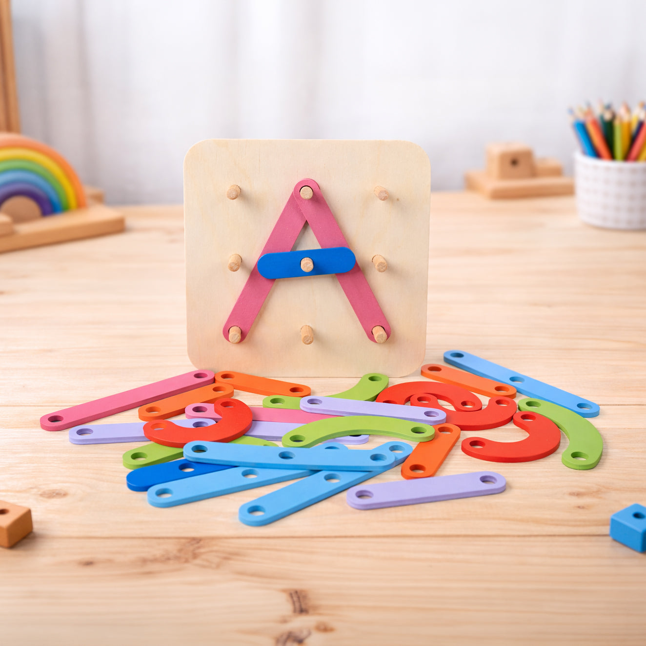 Tablero para armar letras, numero y formas